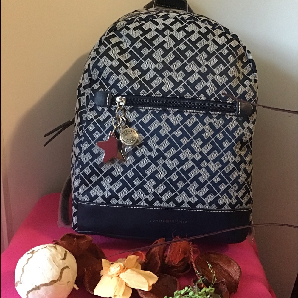 Tommy Hilfiger Signature Logo Small Backpack